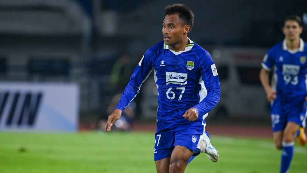 Saddil Ramdani mengunggah pesan perpisahan jelang pekan perdana Super League 2026/2027. Ia menyebut menerima keputusan dengan lapang dada.